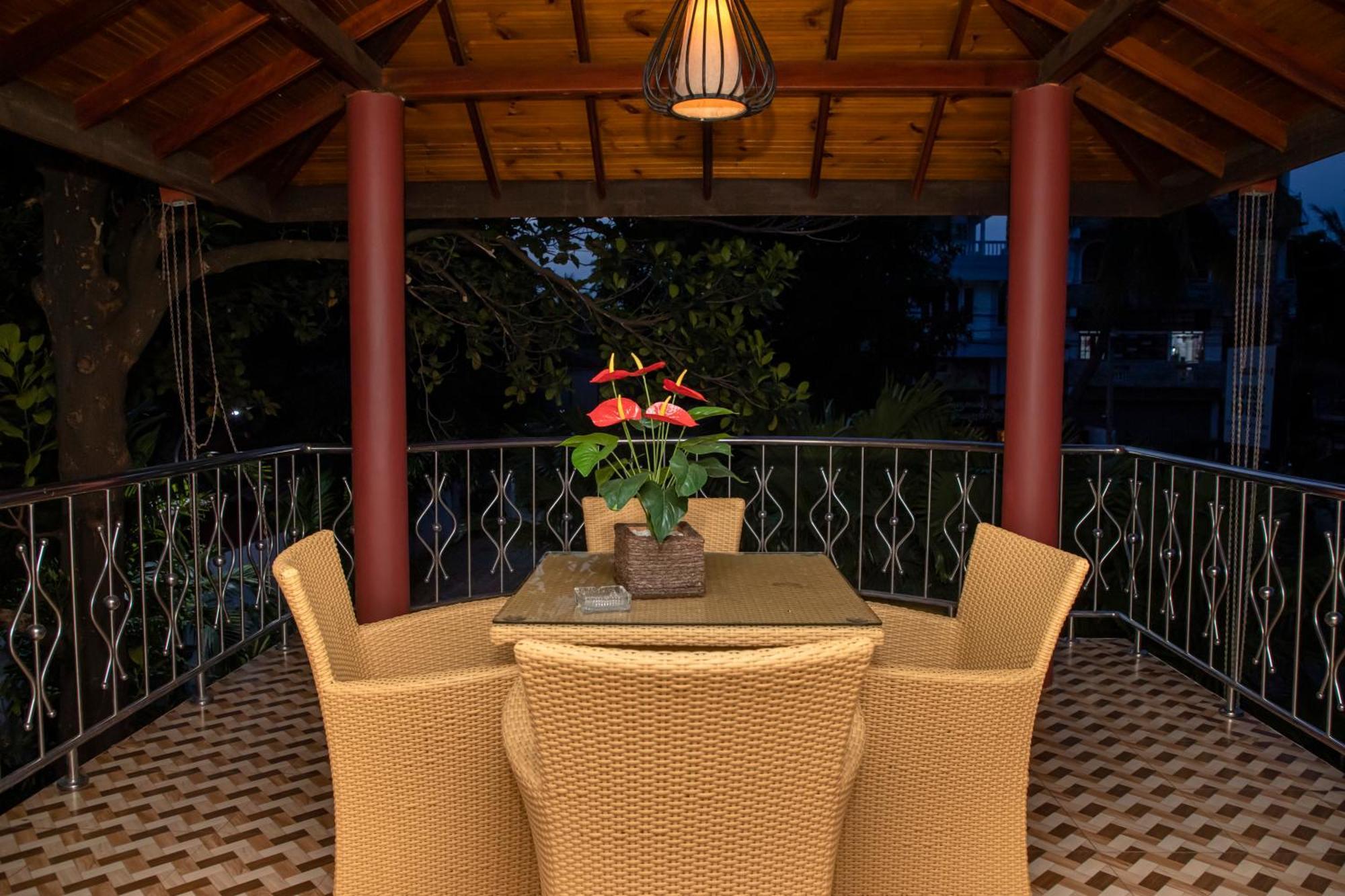 Golden Star Guest House 贾夫纳 外观 照片